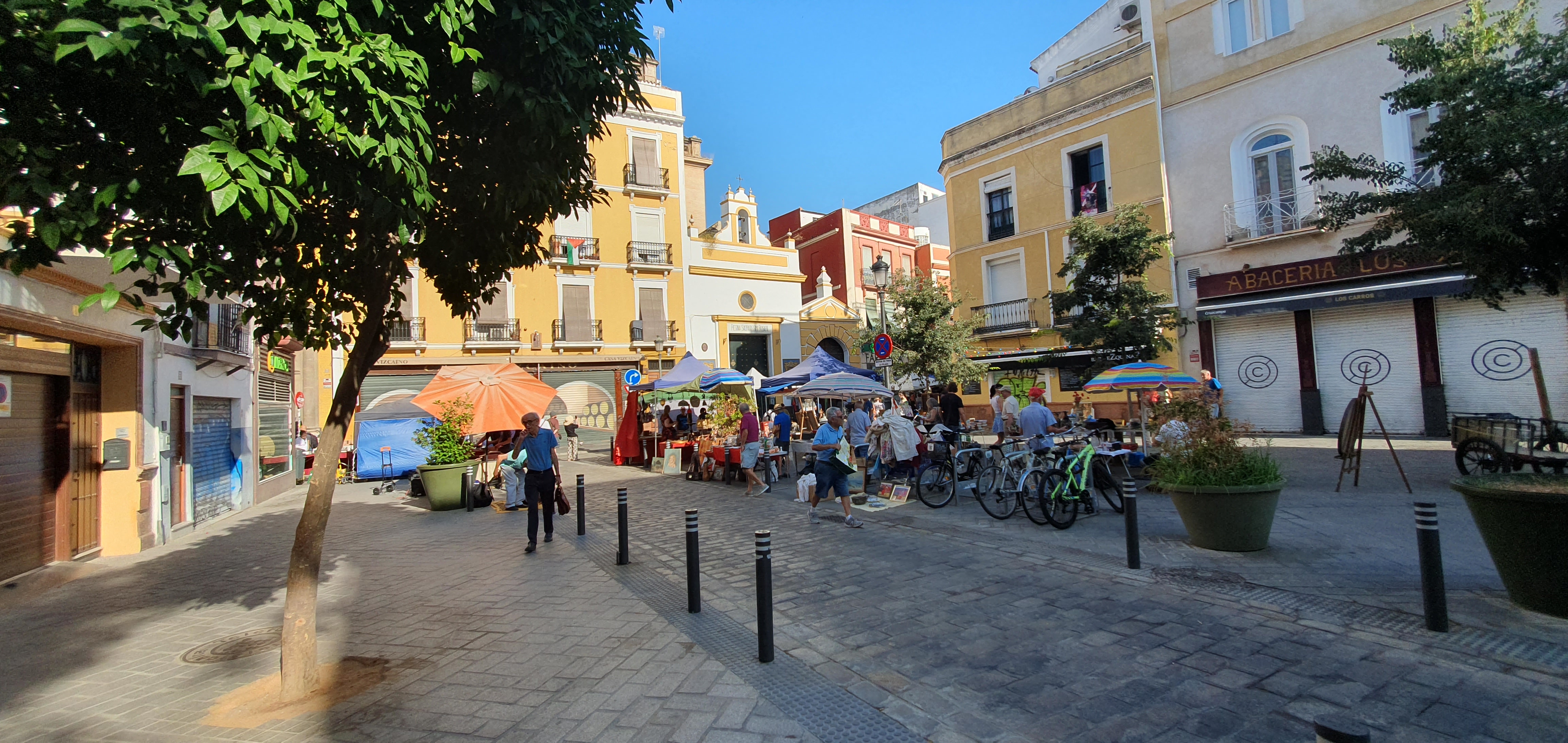 Mercadillo calle feria (el jueves)